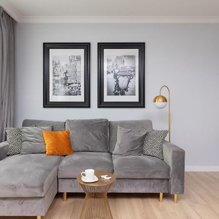 Stylish Atol Apartment With Free Parking In The Heart Of Gdansk By Noclegi Renters Eksteriør bilde