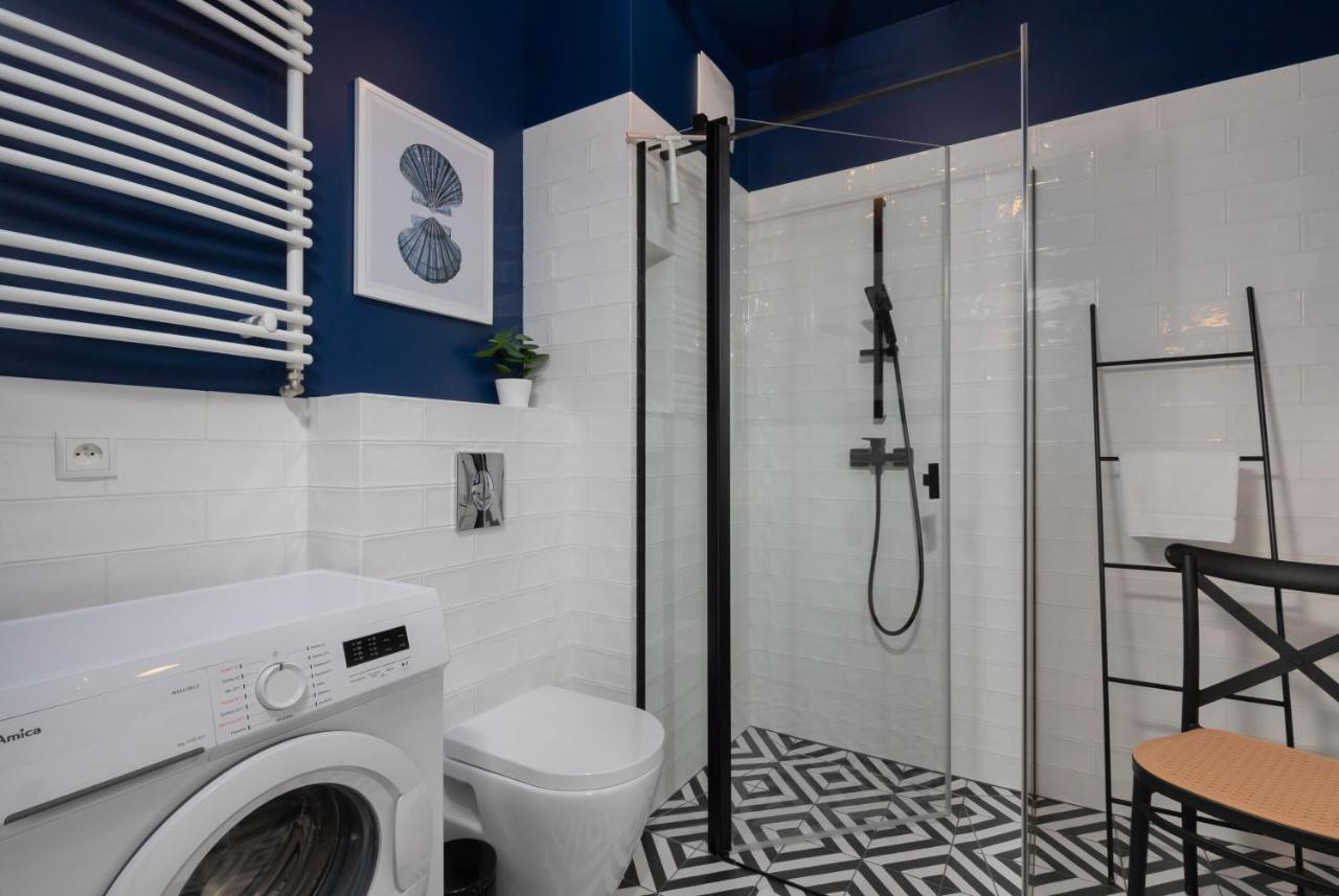 Stylish Atol Apartment With Free Parking In The Heart Of Gdansk By Noclegi Renters Eksteriør bilde