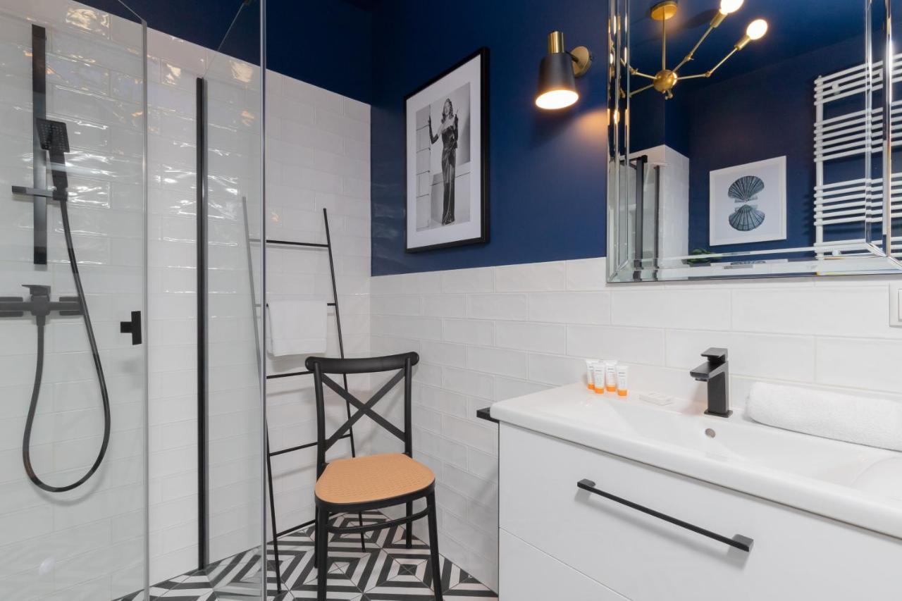 Stylish Atol Apartment With Free Parking In The Heart Of Gdansk By Noclegi Renters Eksteriør bilde